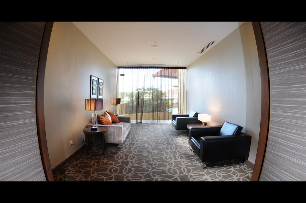 Grand Margherita Hotel Kuching Exterior foto