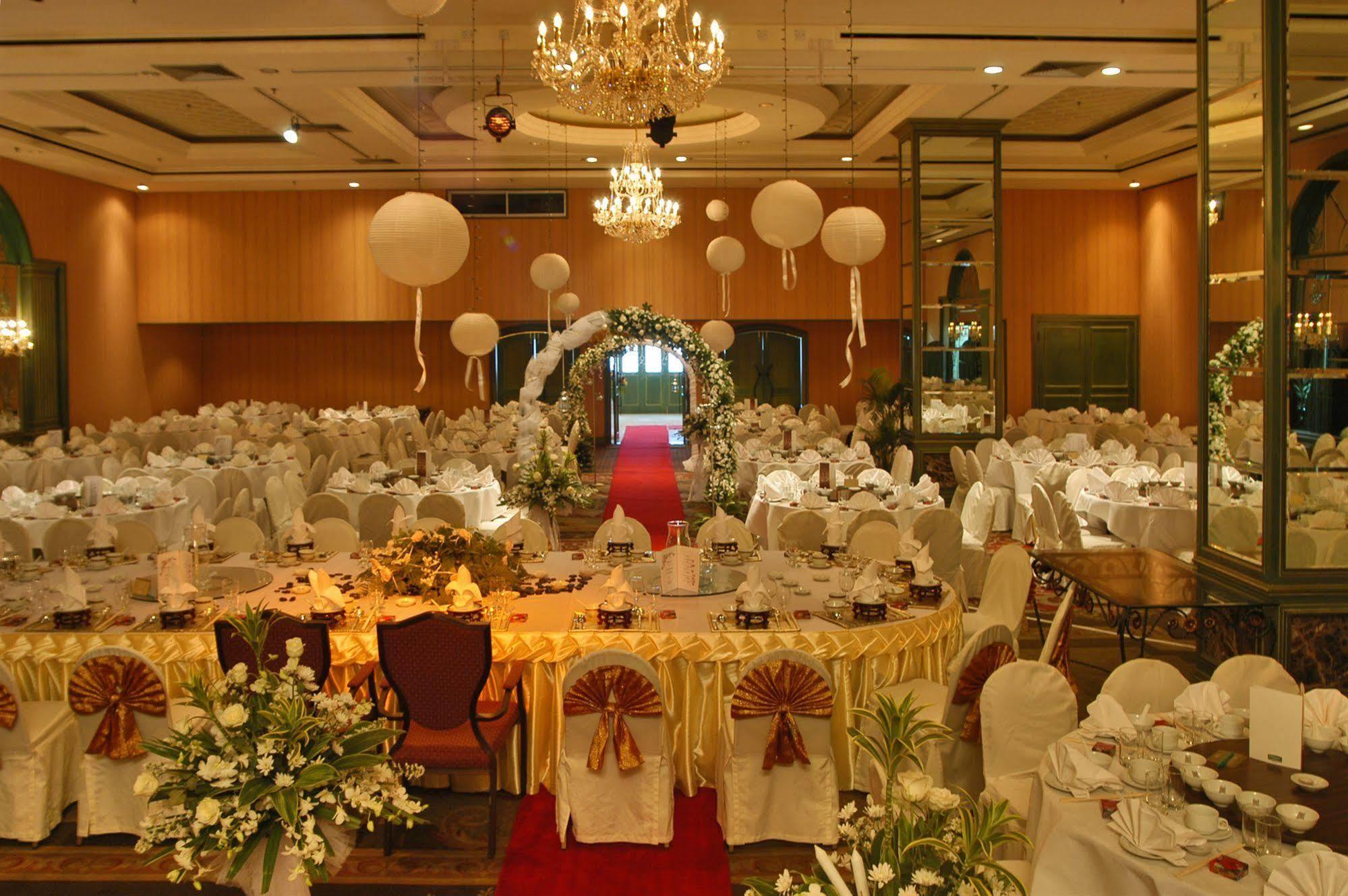 Grand Margherita Hotel Kuching Exterior foto
